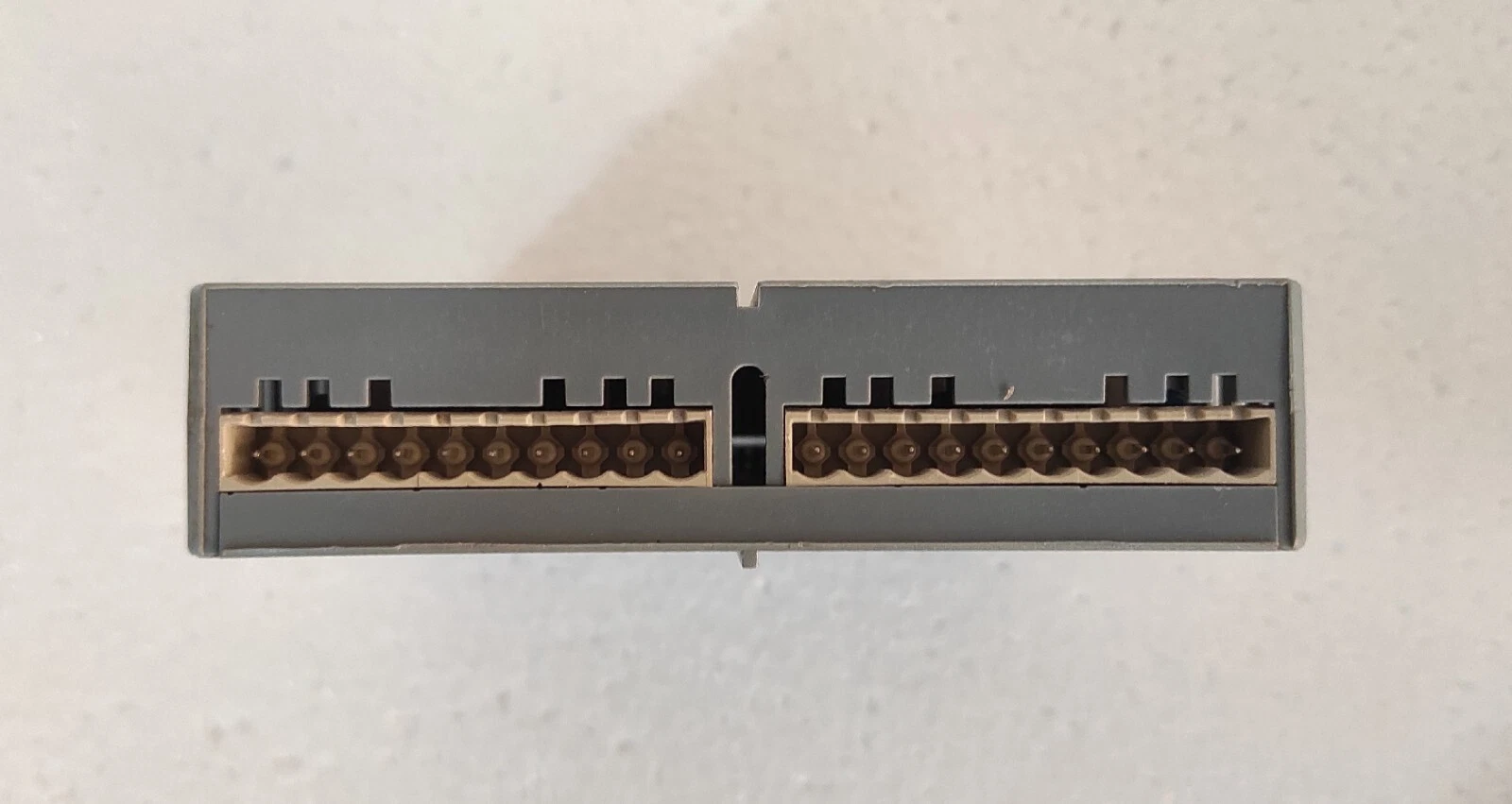 admin/uploads/uploads/Siemens D0-8212 series Digital Output Module_4.webp